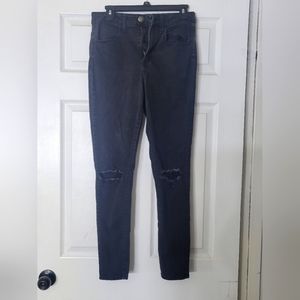 Black skinny jeans